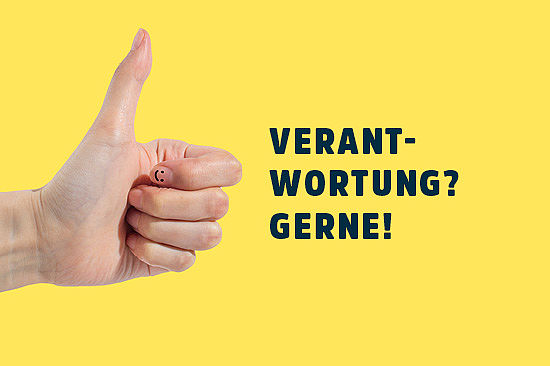 Hand in "Daumen hoch"-Haltung. Zeile: Ich bin positiv und kann andere motivieren.   